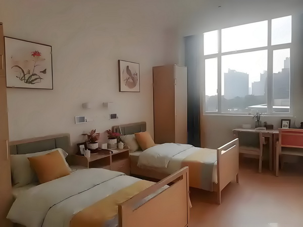 杨幂在首映礼上的一个举动，让赵丽颖再成为焦点